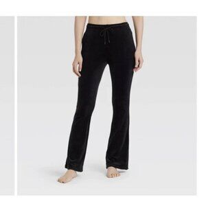 NWT Colsie Black Velour Flare Leg Pull On Pants Casual Loungewear - XL